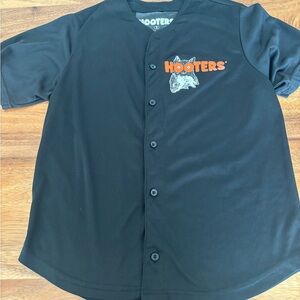 Hooters adult small baseball jersey